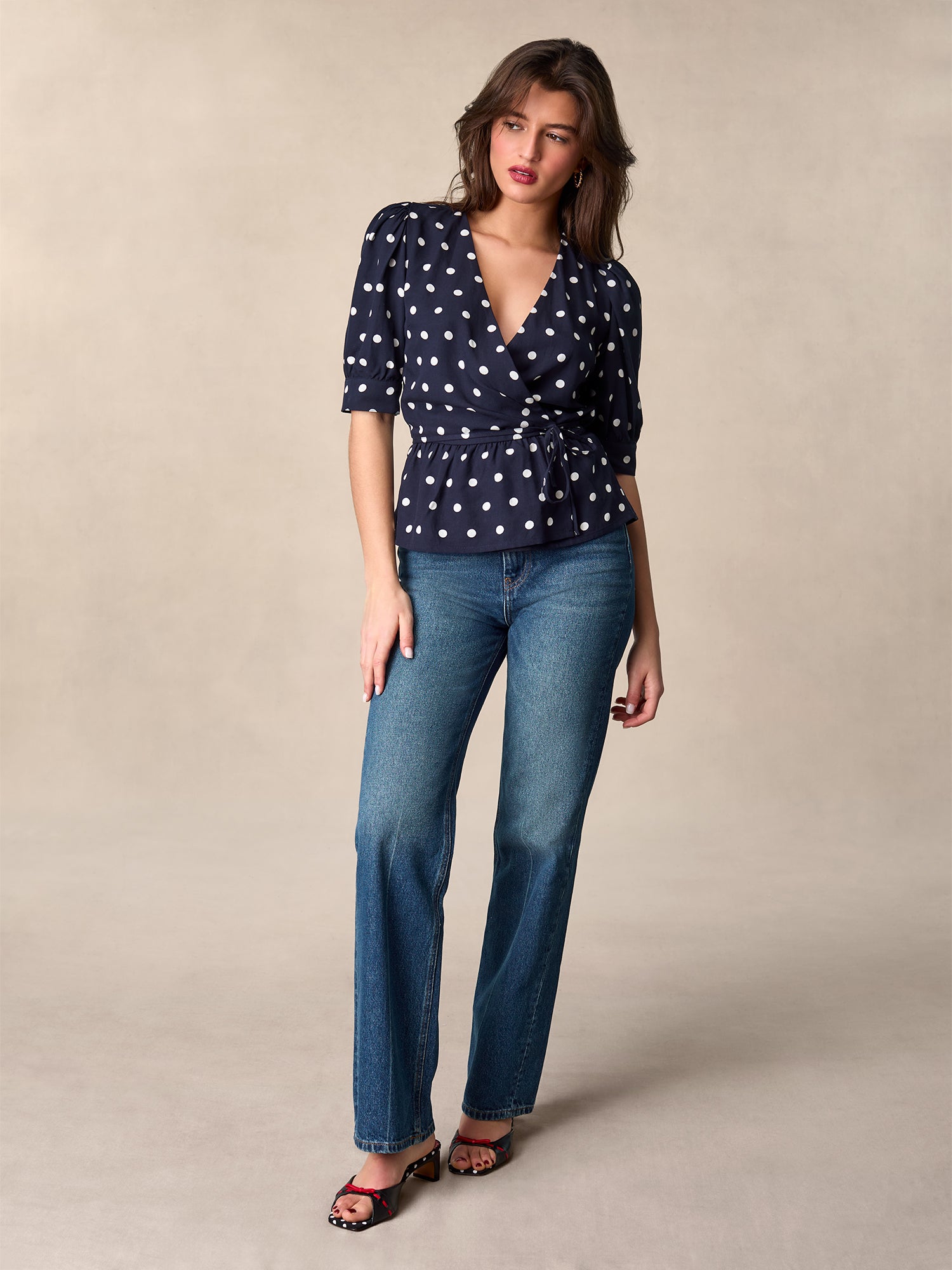 Top DOLORES Top DOLORES