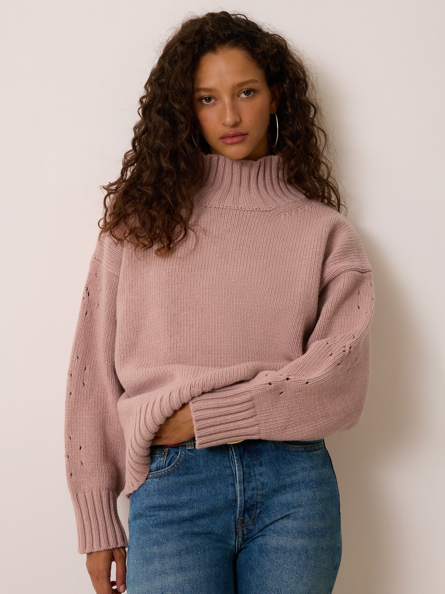 LIZZIE Sweater LIZZIE Sweater