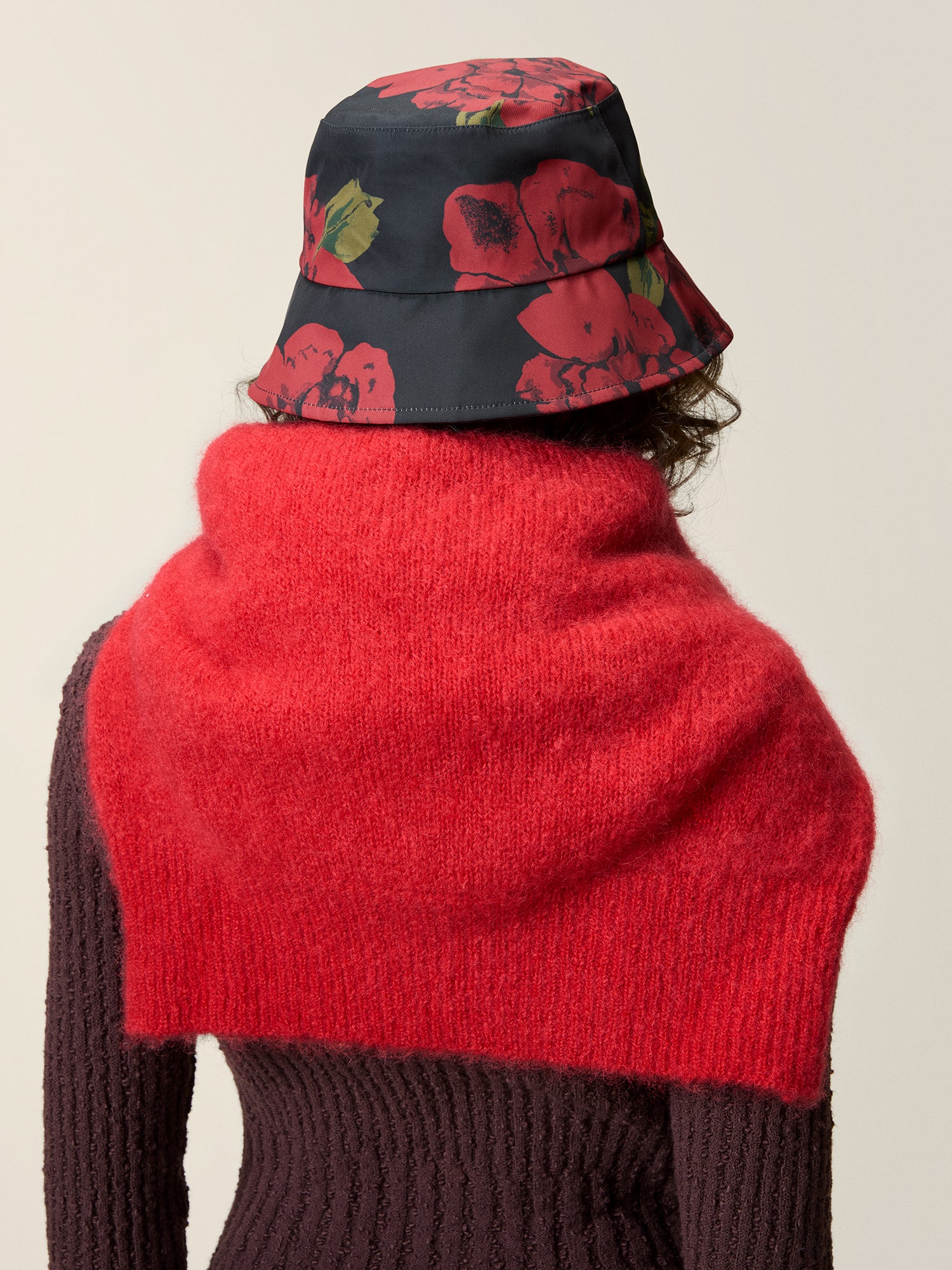BOB Bucket hat
