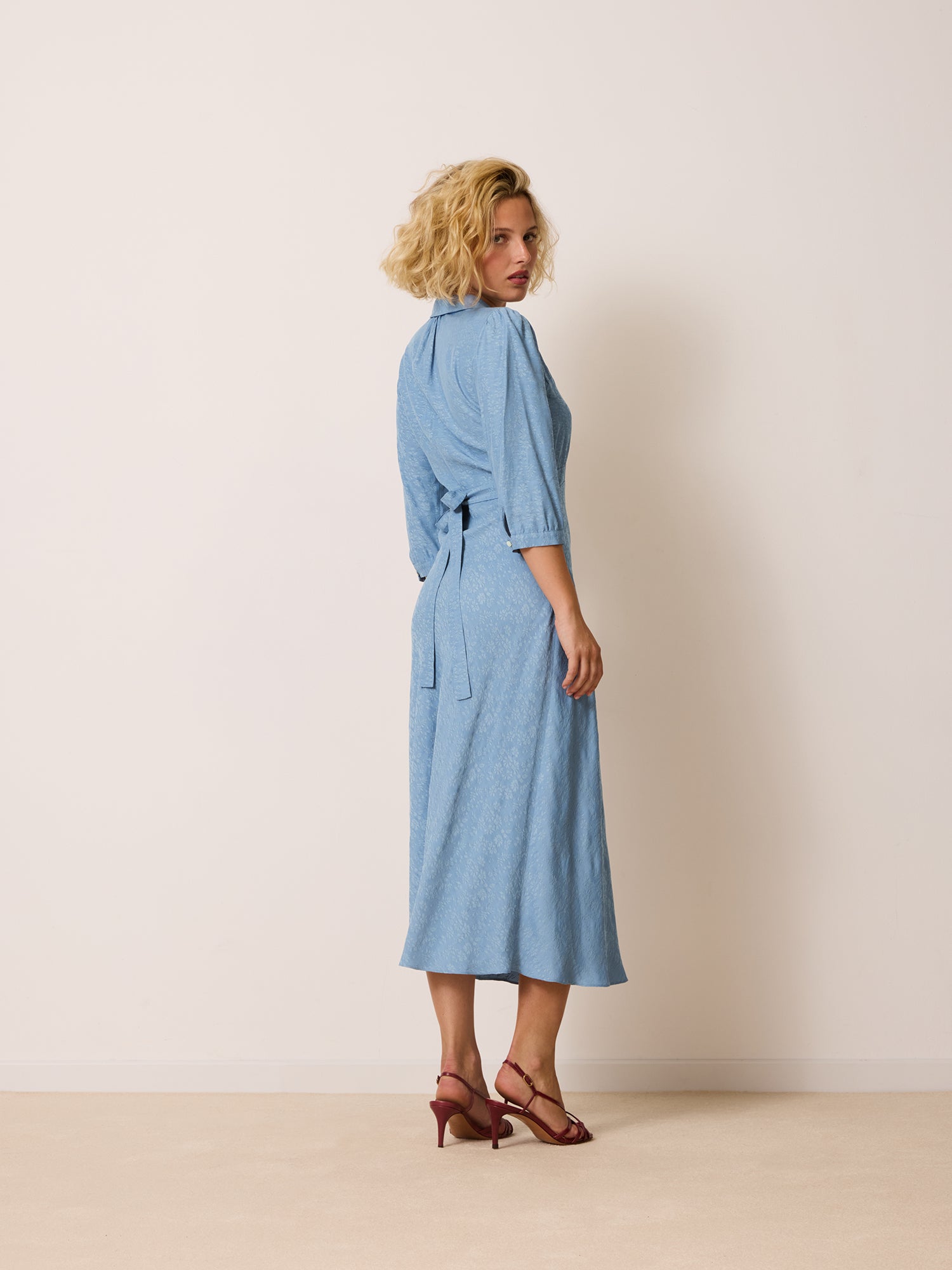 Robe CHARLOTTA