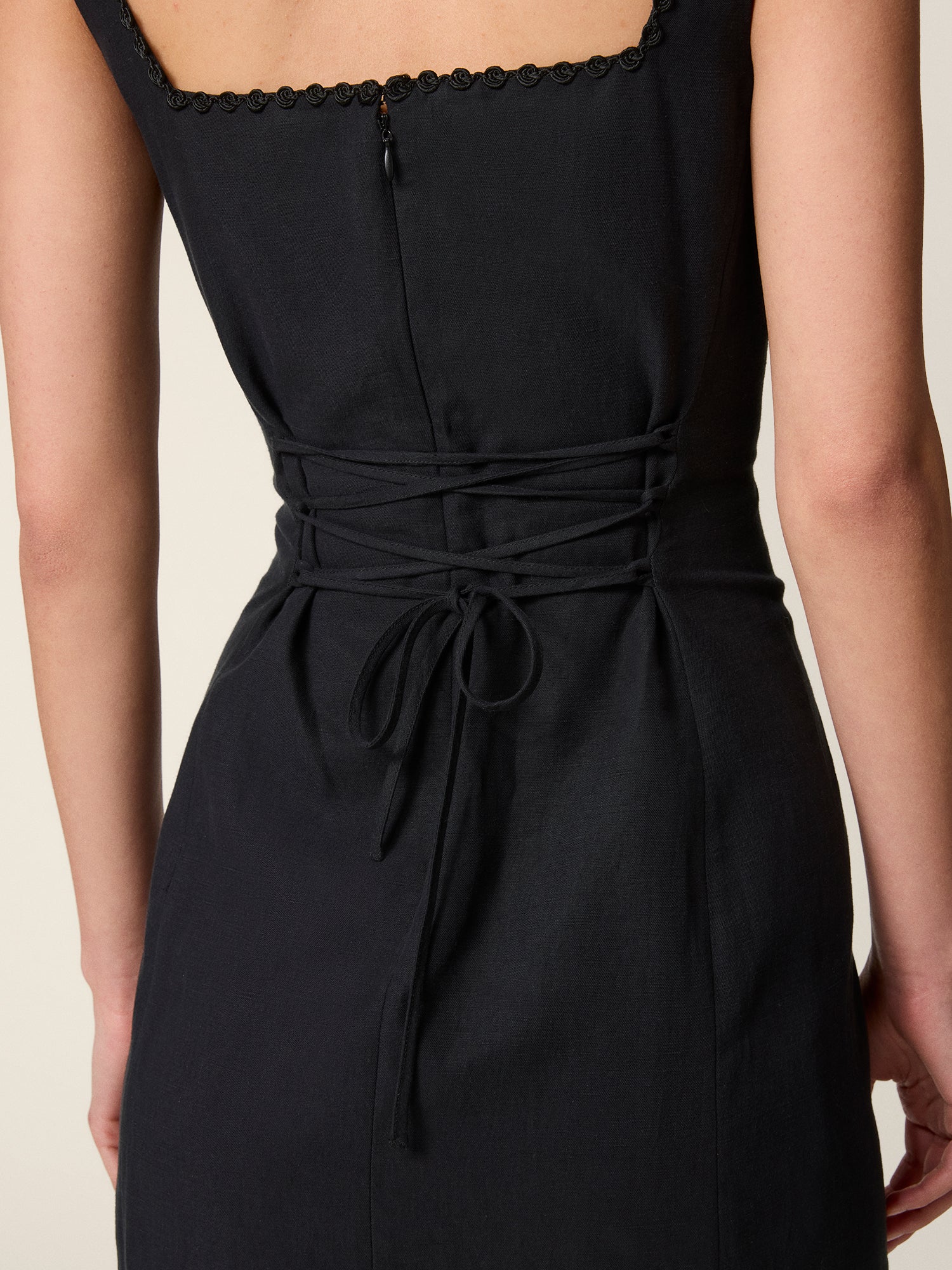 Robe ELNY