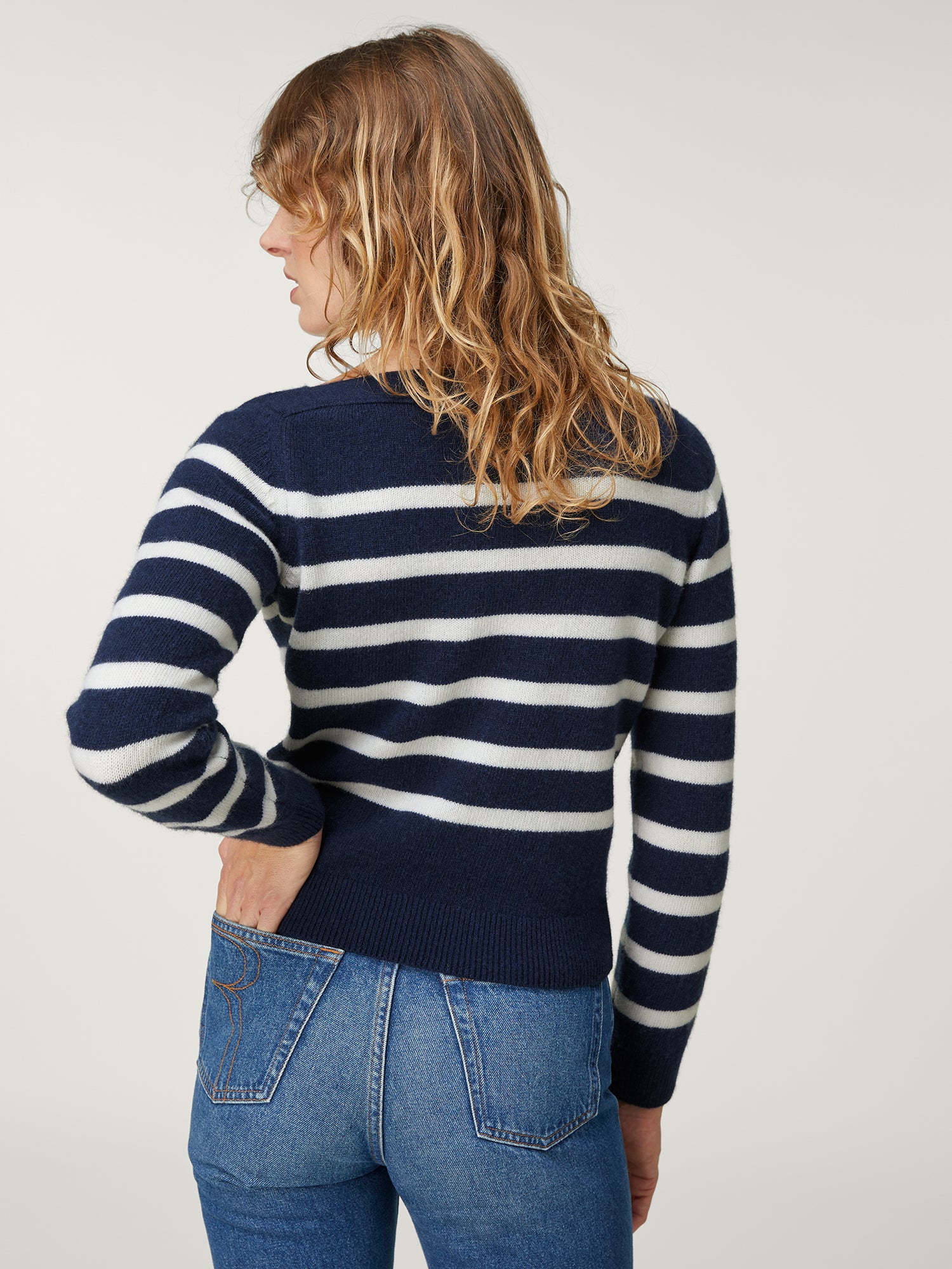 Pull NELLA