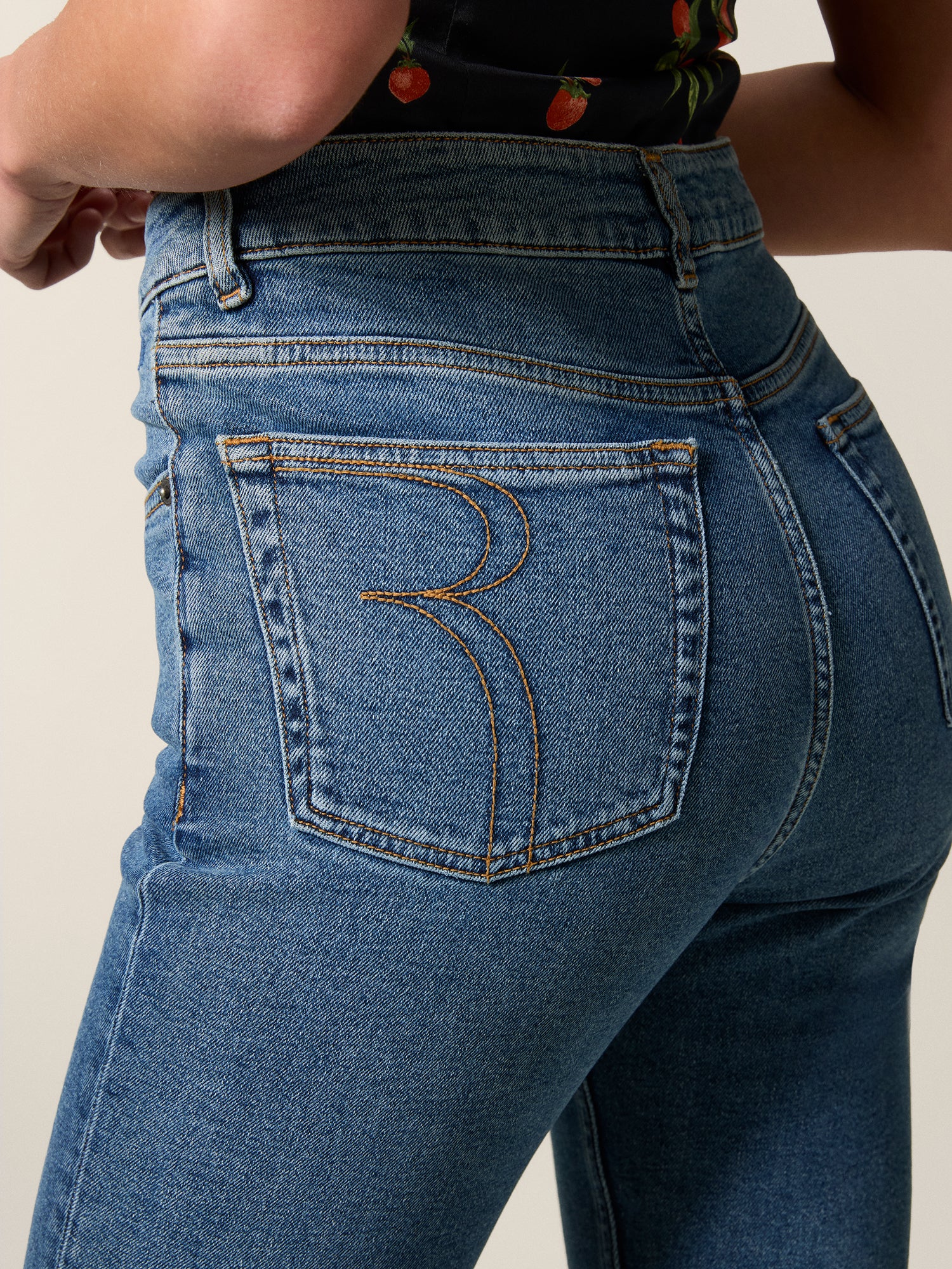 RIVOLI Jeans