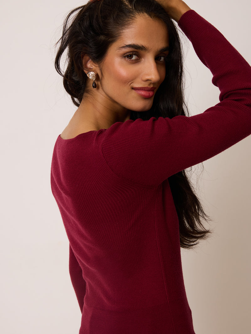 SOLANGE burgundy top, detail of lace V-neck by Rouje